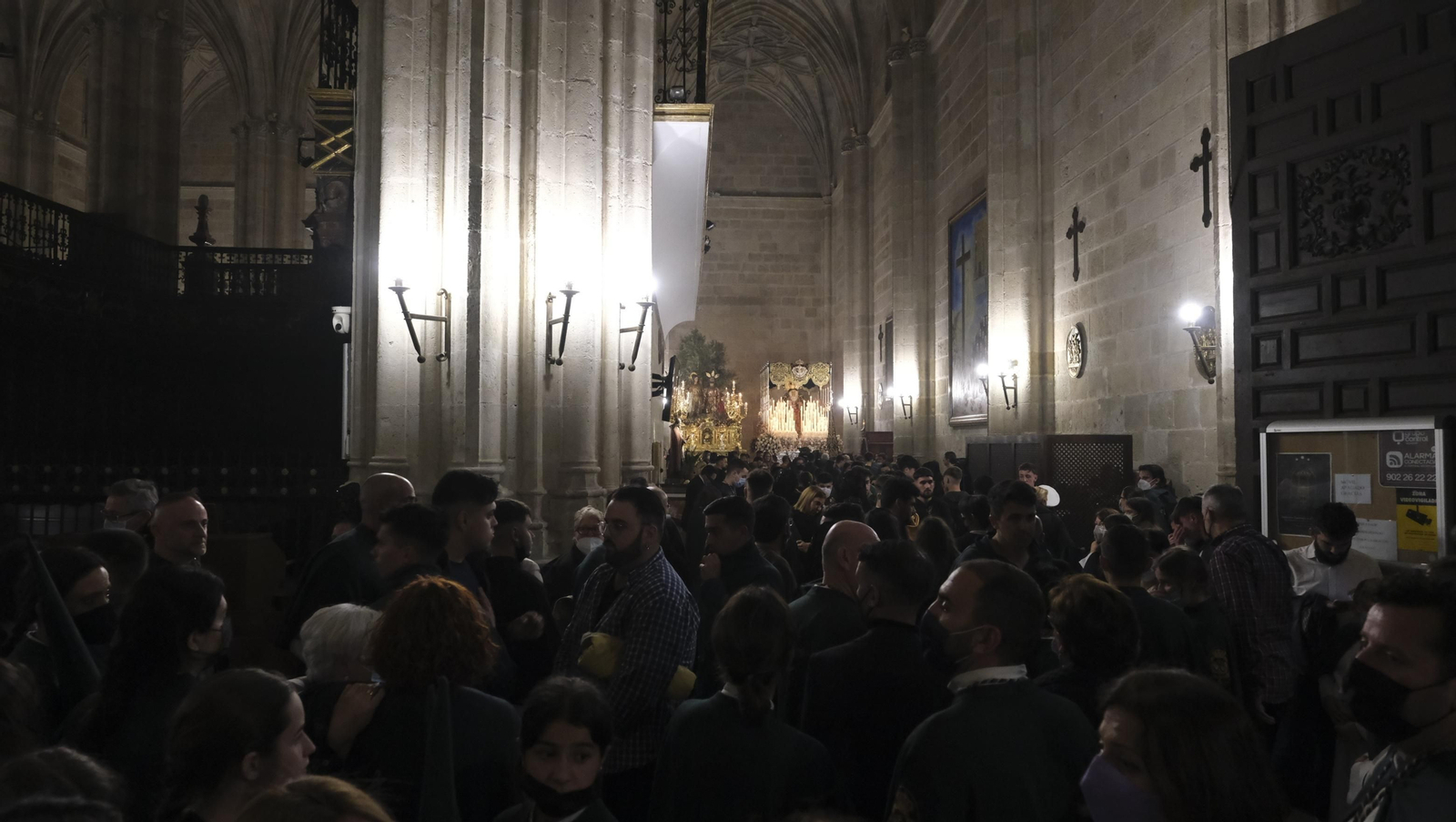 Procesión de Estudiantes en Almería, en imágenes.