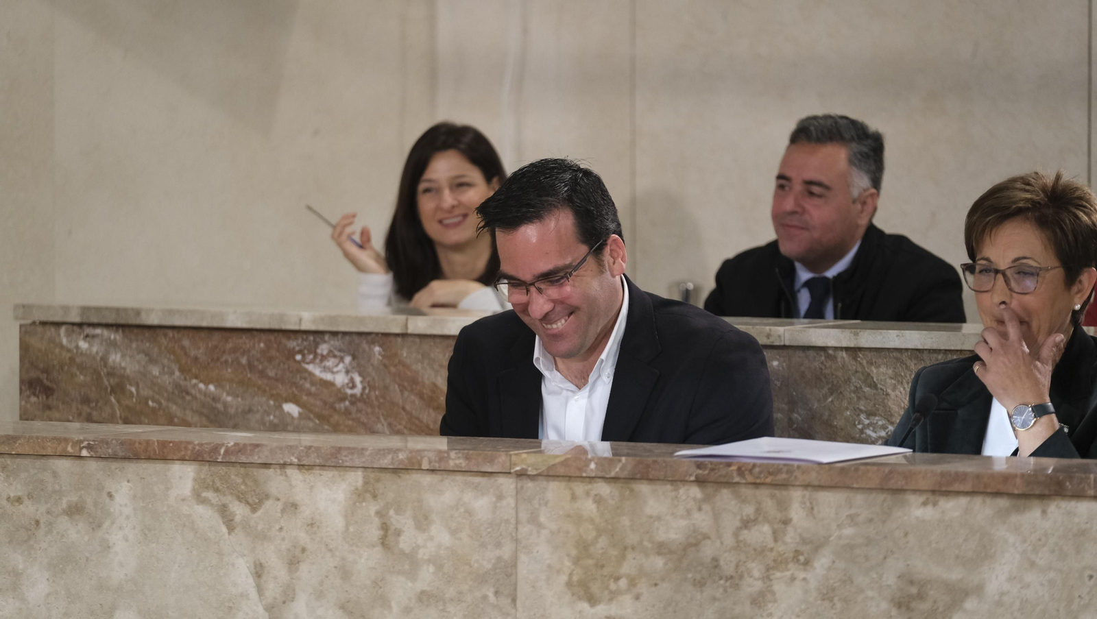 Imágenes del Pleno del Ayuntamiento de Almería sobre el estado de la Ciudad