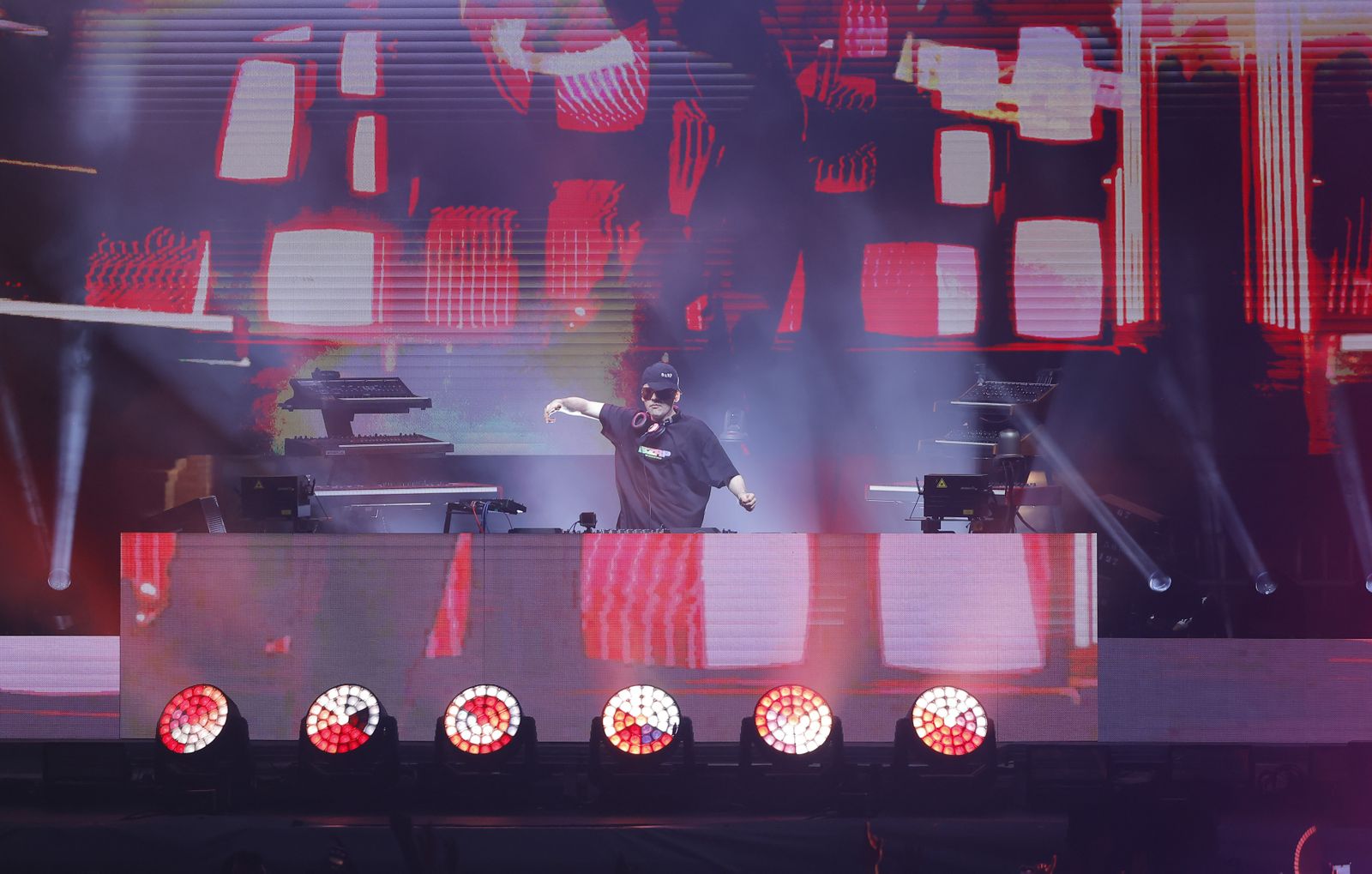 Las imágenes del concierto de Bizarrap en el Icónica Fest