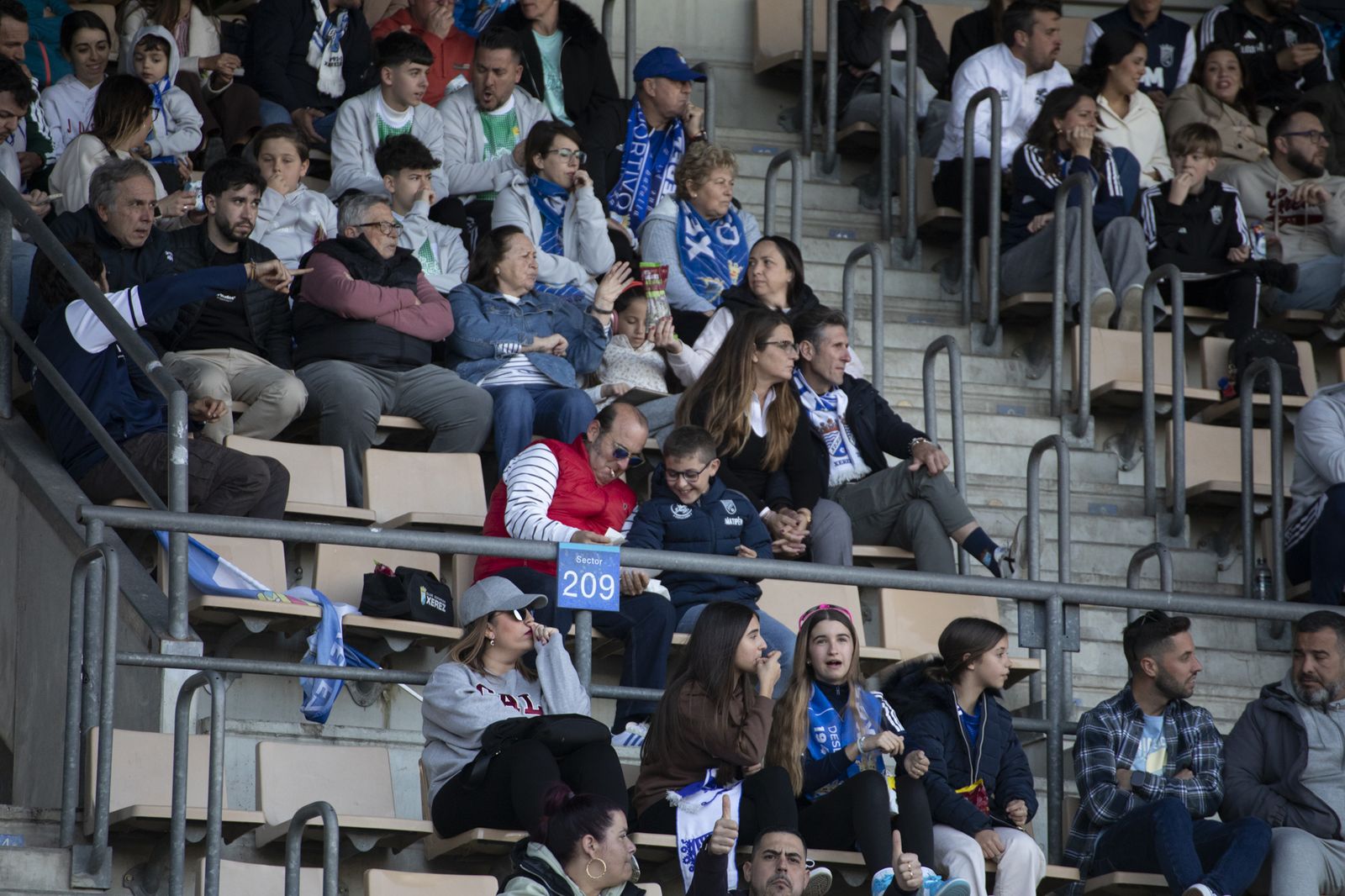 Búscate en el Xerez CD-Yeclano en Chapín