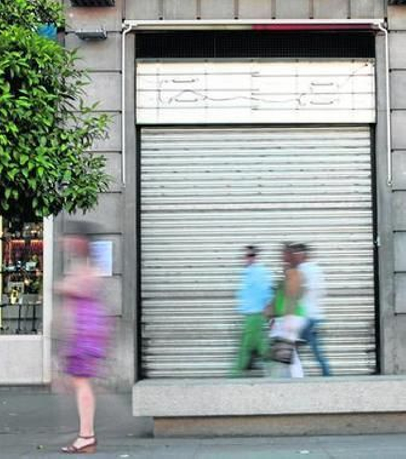 Fachada del restaurante Rodilla de la Avenida de la Constitución.
