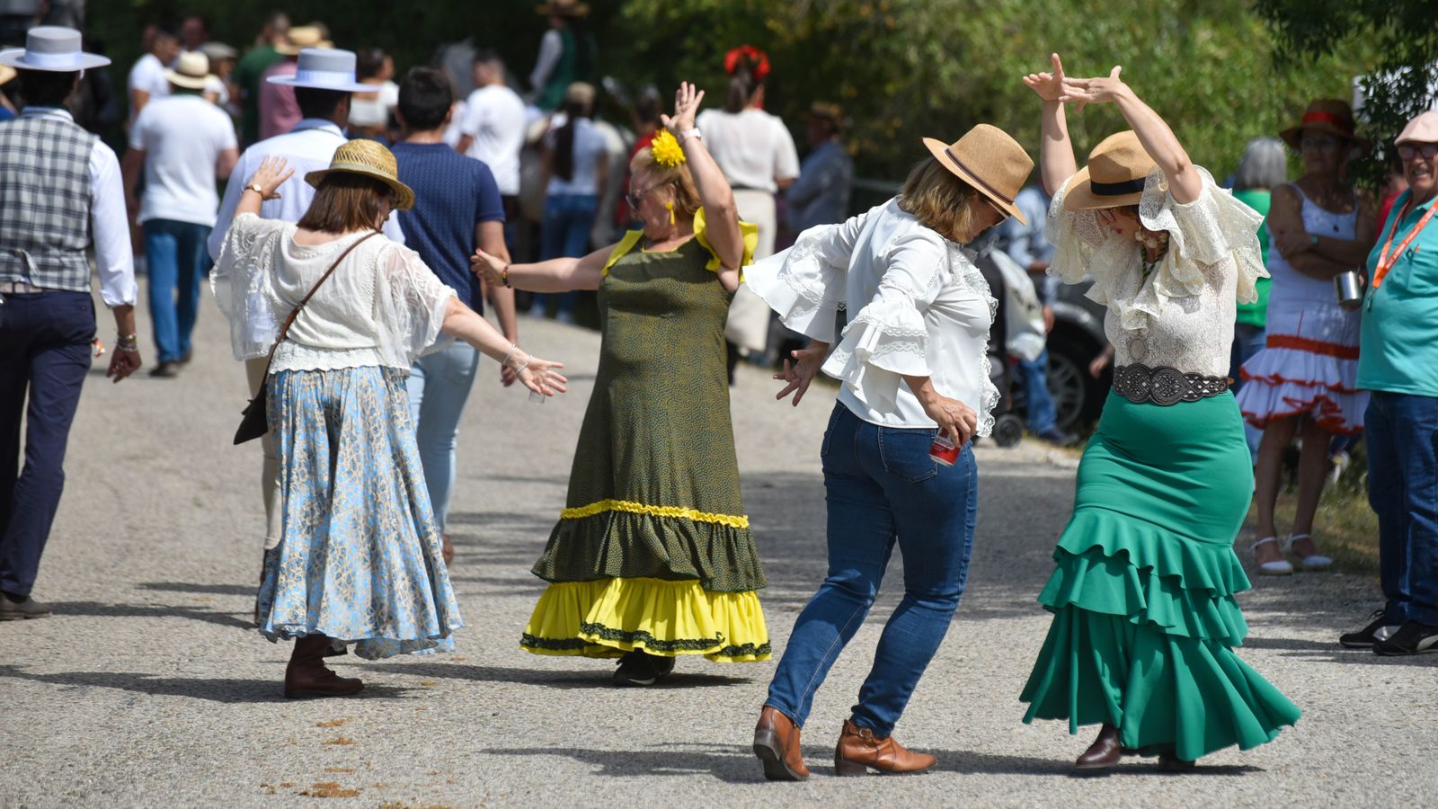 Fotos de la romería de San Isidro Labrador en Los Barrios