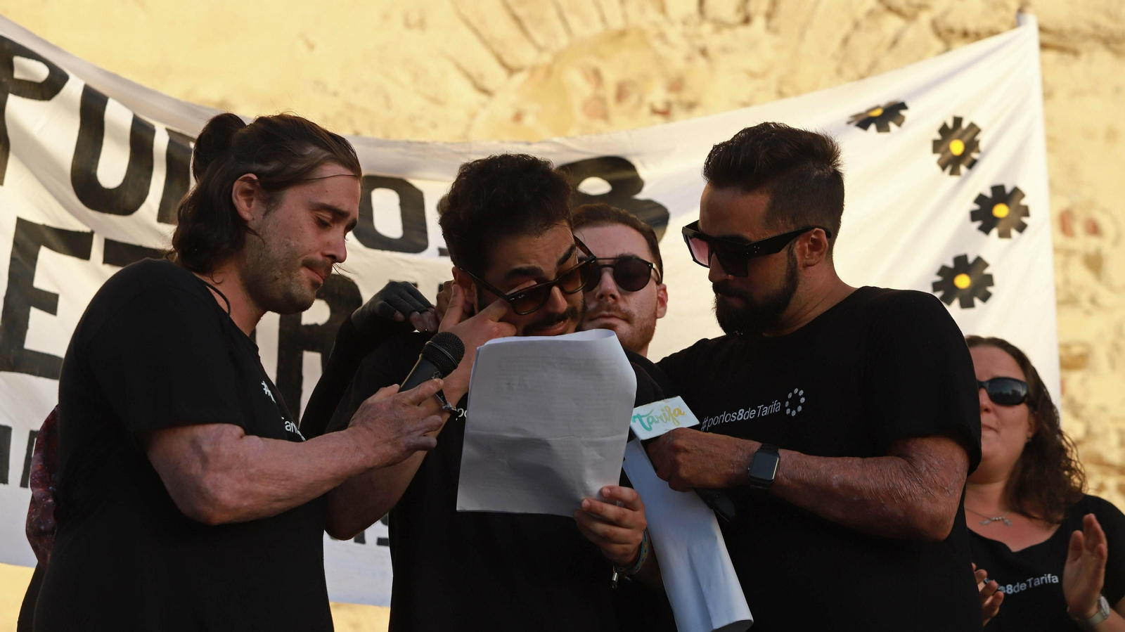 Manifestación por los 8 de Tarifa