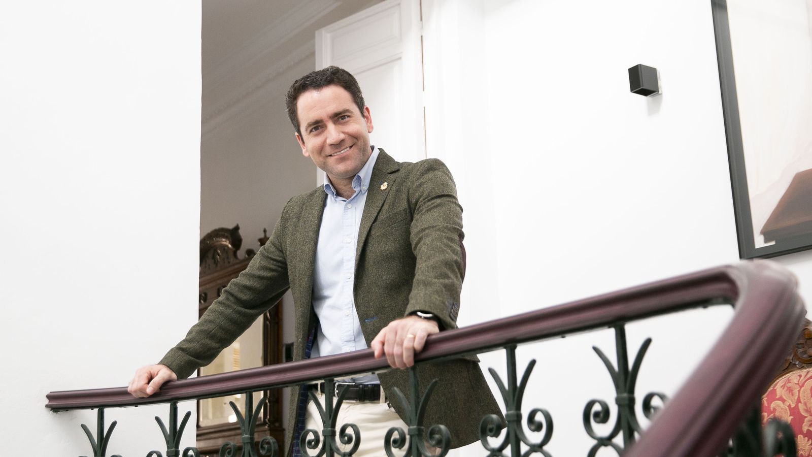 Teodoro García en el Restaurante Las Nenas de Huércal-Overa, durante la entrevista.