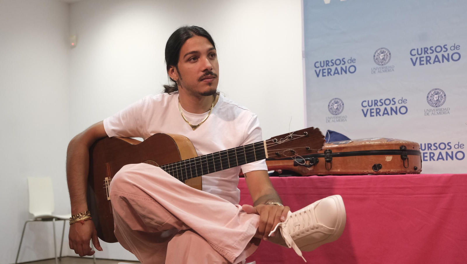 Curso de Guitarra Flamenca de Tomatito dentro de los Cursos de Verano de la UAL, en imágenes