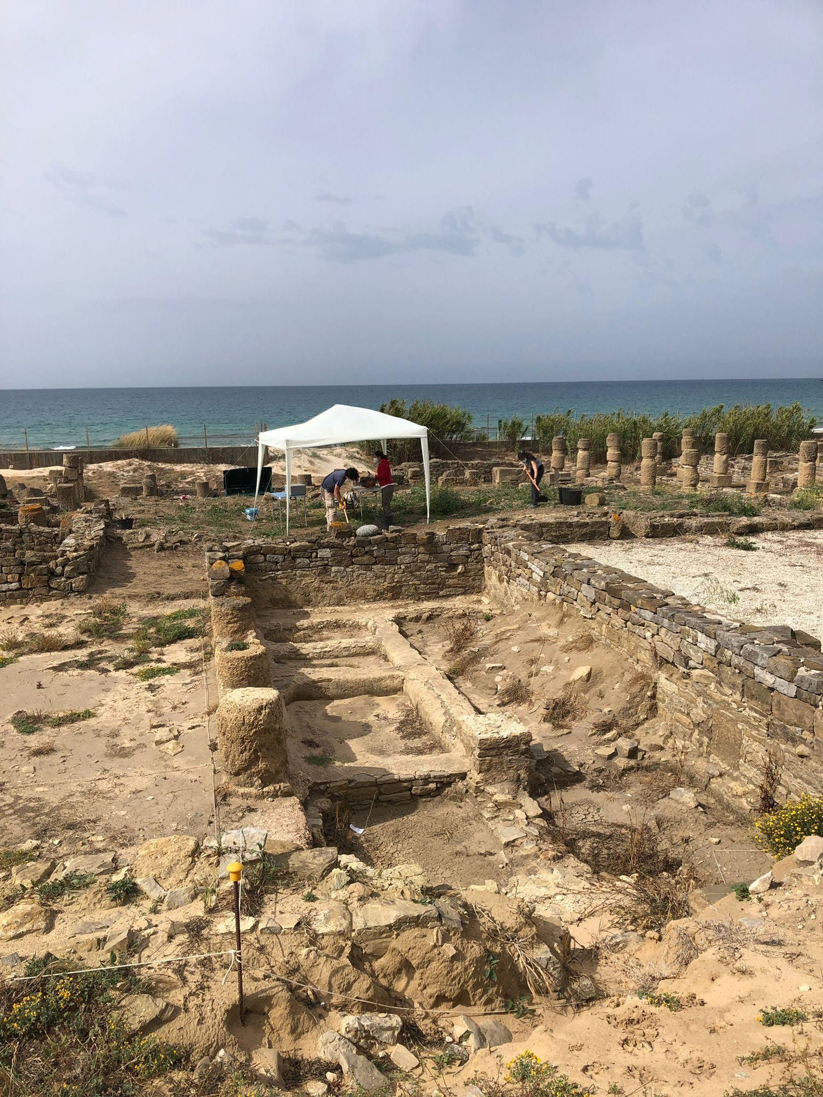 Factoría de salazones excavada en Baelo Claudia.