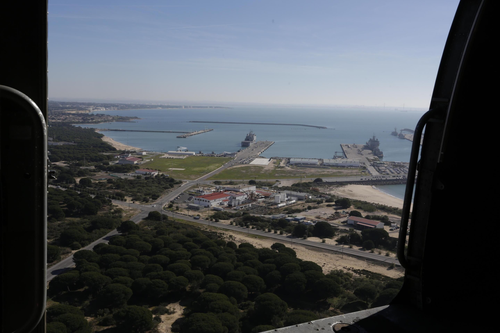 Fuerzas Armadas: Las importantes bases y cuarteles de la provincia de Cádiz
