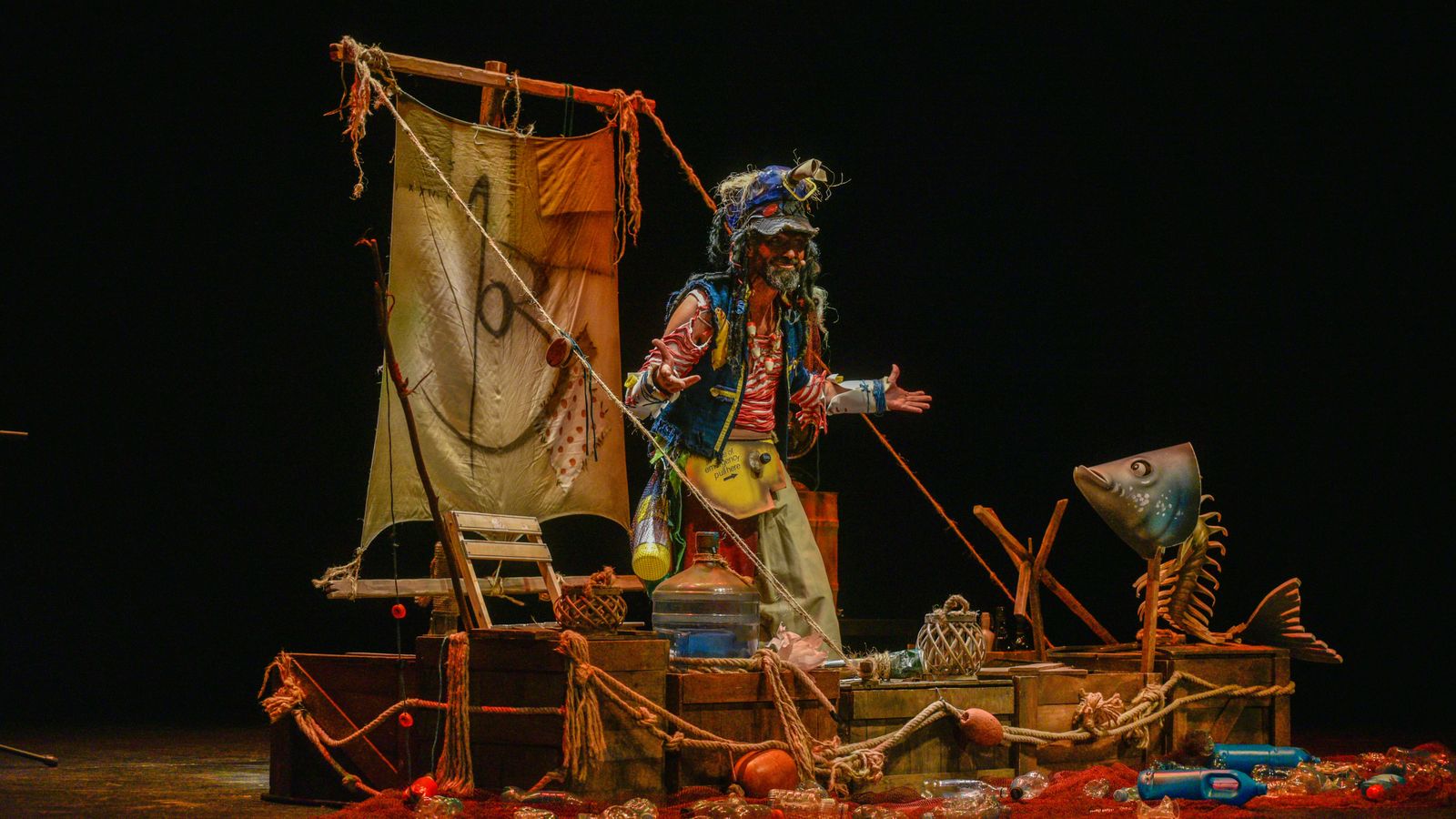 Las fotos de Jesús Bienvienido con 'El Balsero' en el Teatro Paseo La Velada