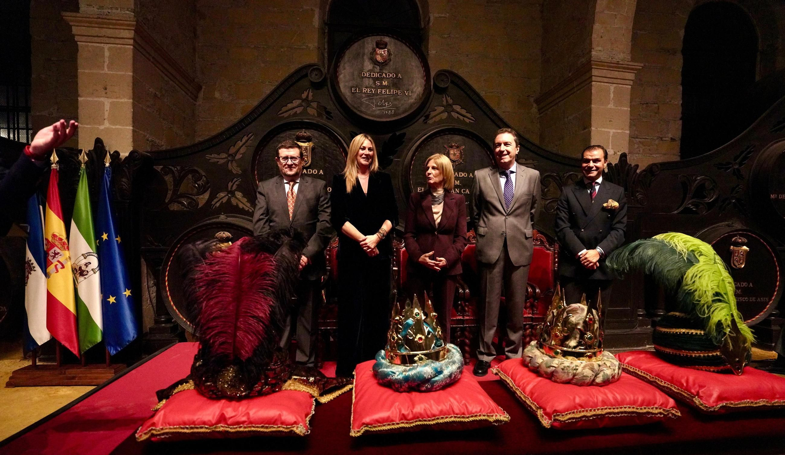 Ana Belén Morillo, Juan Carlos Durán y Antonio Ramírez ya tienen sus coronas de Reyes Magos de Jerez
