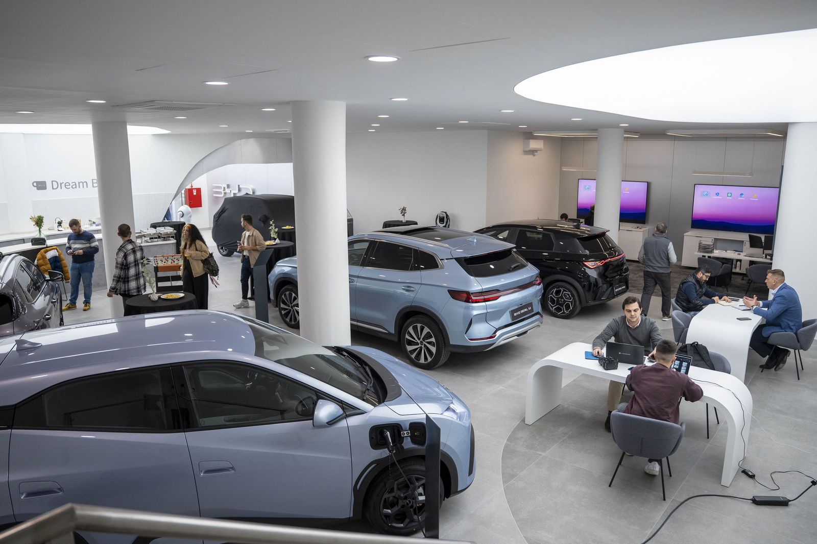 Presentación del nuevo BYD Atto, el coche eléctrico en imágenes