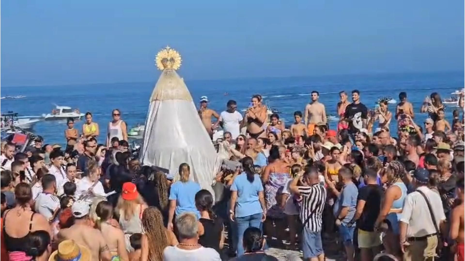 Así ha sido el regreso de la procesión marítima de la Virgen del Carmen de La Línea
