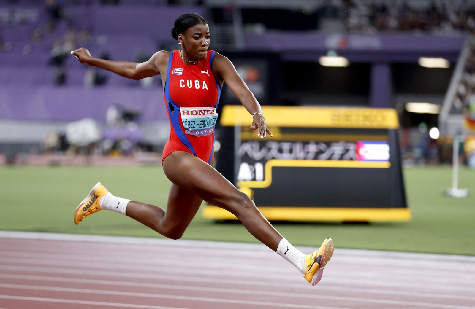 Las fotos del prometedor triunfo de Attaoui y del resto de la jornada del Mundial de Atletismo