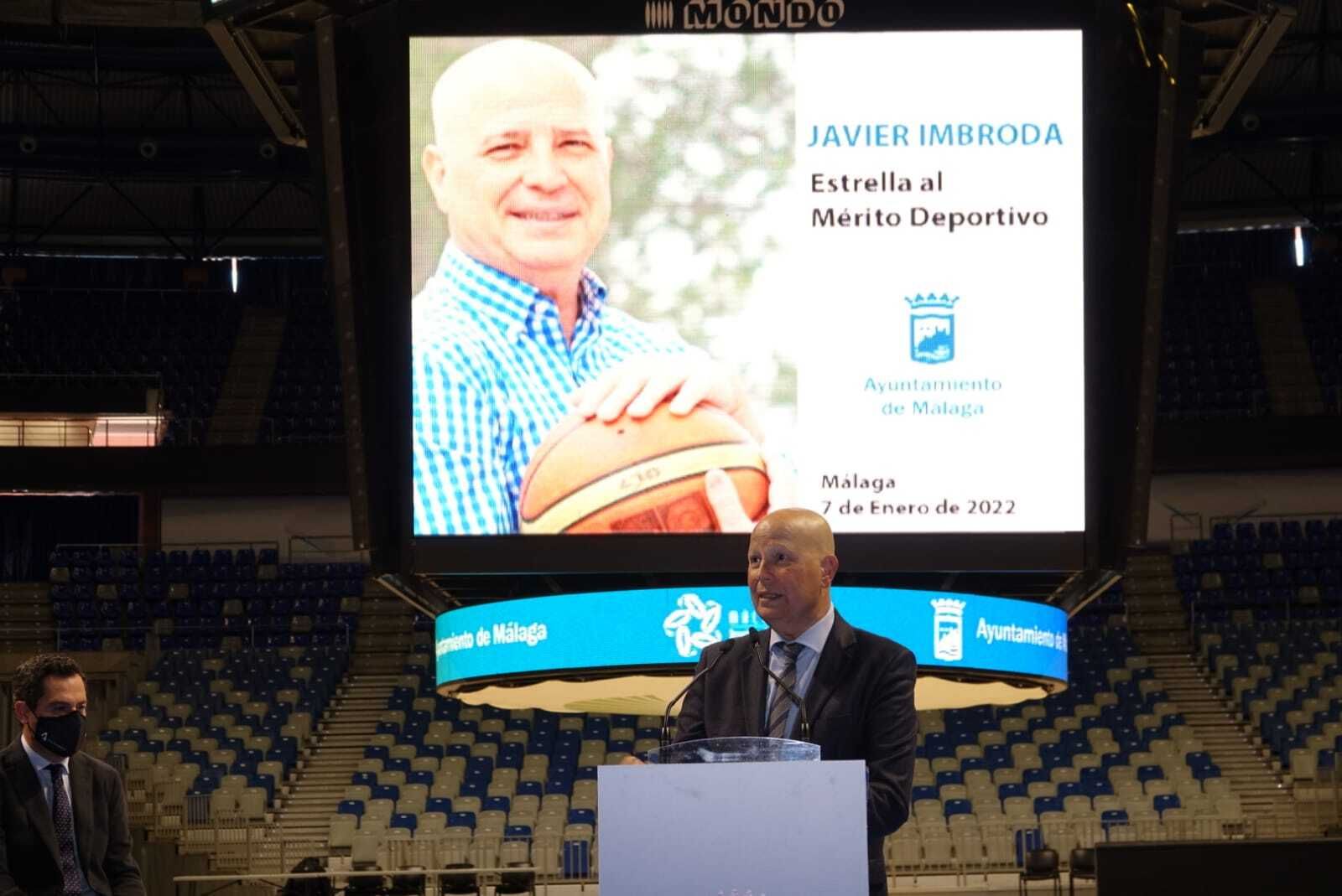 Las fotos del homenaje a Javier Imbroda