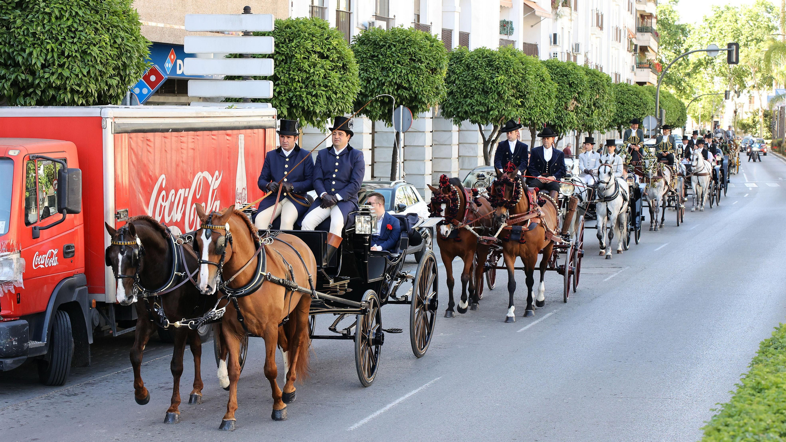 'Los carruajes de la integración' con jóvenes de Cedown y Aspanido por Jerez