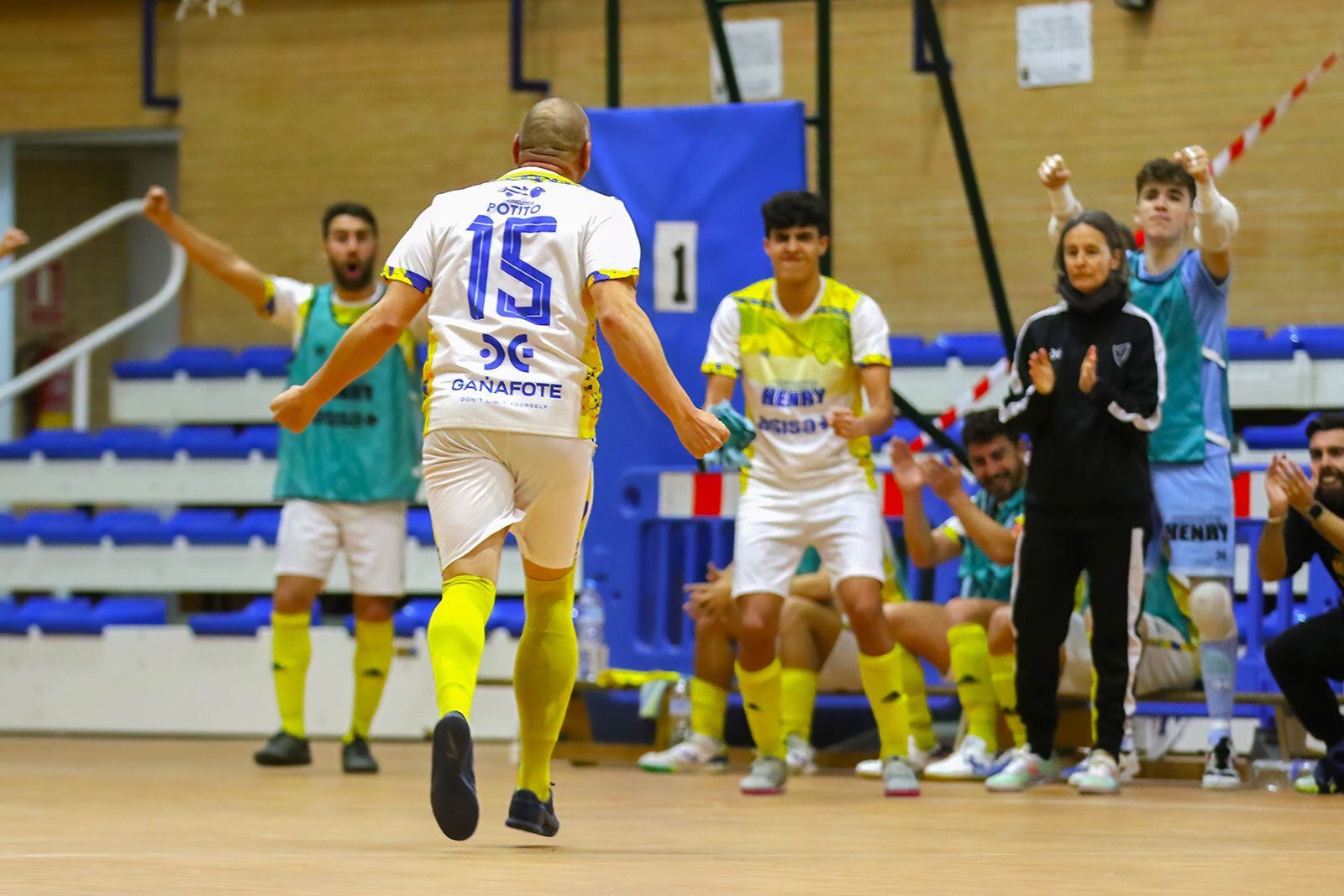 Celebración de uno de los goles del conjunto gaditano.