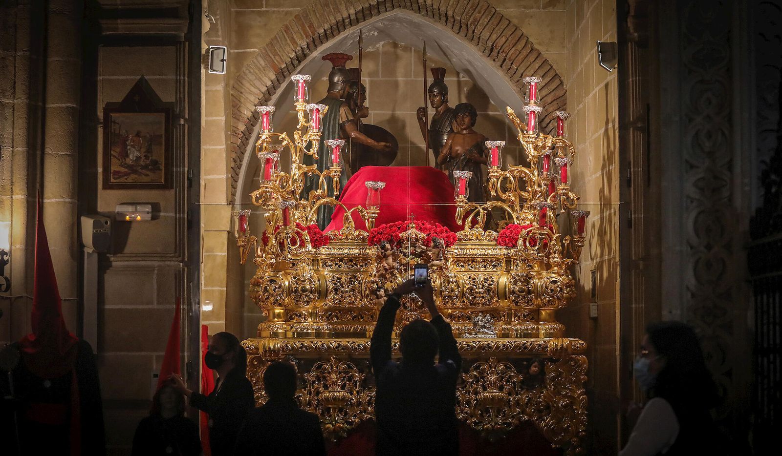 Imágenes del Martes Santo en Jerez