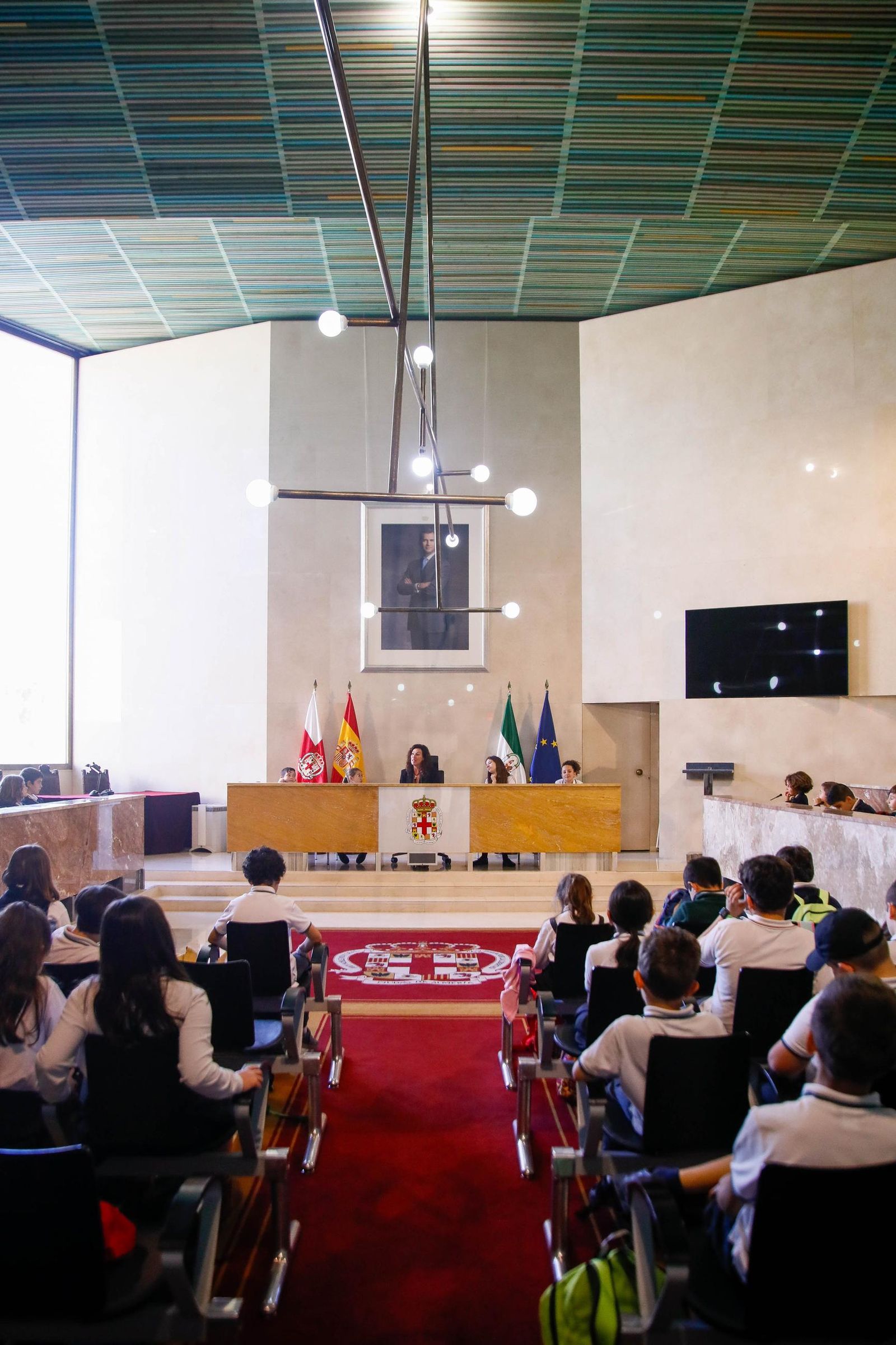 Visita al Ayuntamiento de Almería del colegio Virgen de Fátima, en imágenes