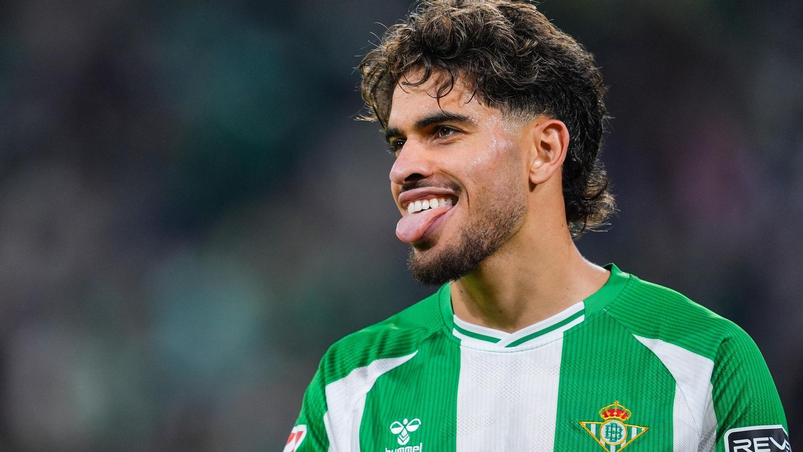 Abde en un encuentro con el Betis