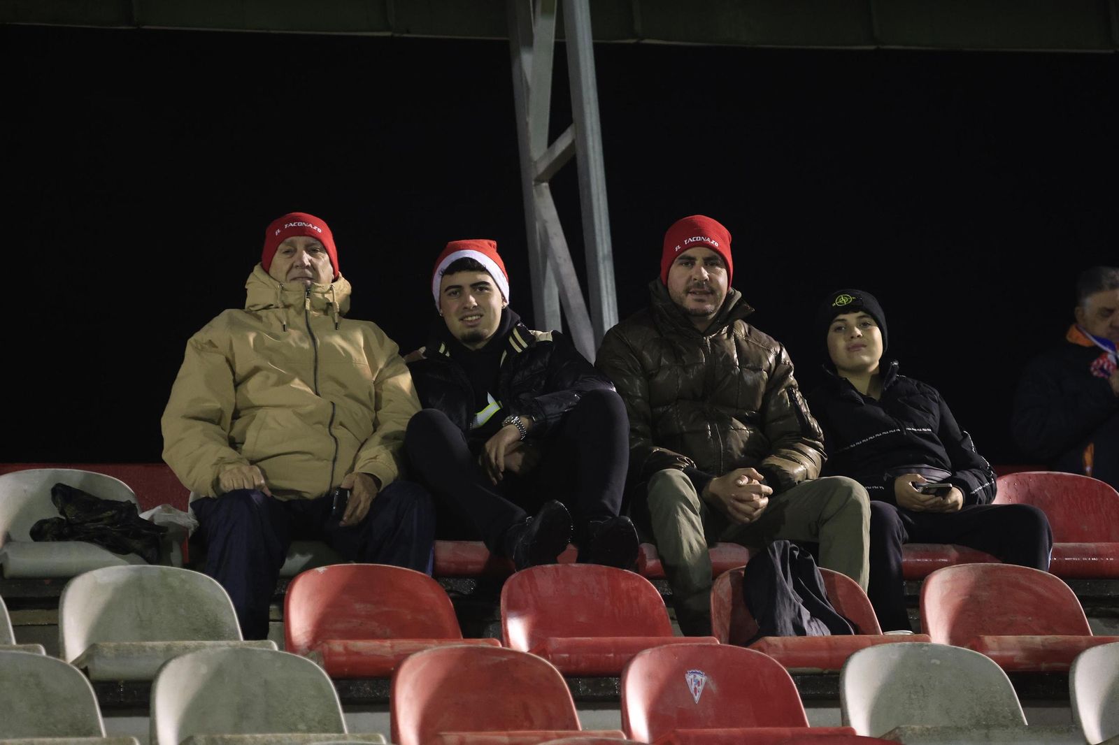 Búscate en el Nuevo Mirador durante el Algeciras - Villarreal B de Primera Federación