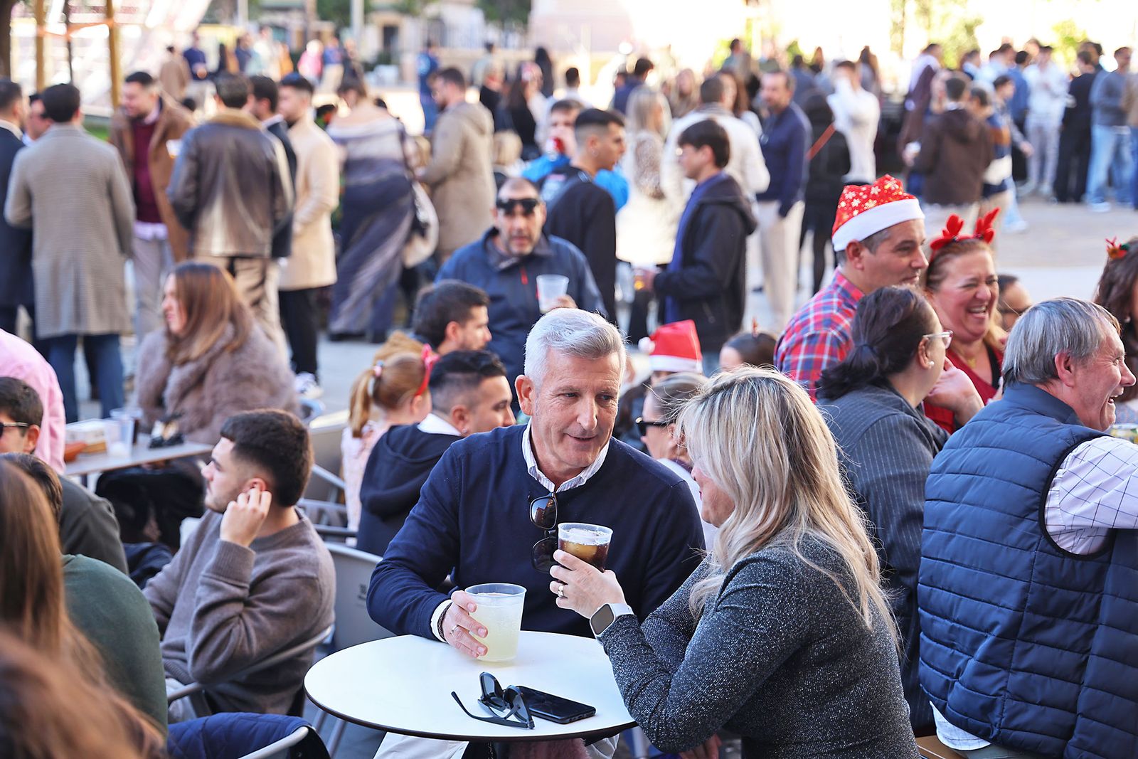 Imágenes de la fiesta del 24 de diciembre en las calle de Huelva