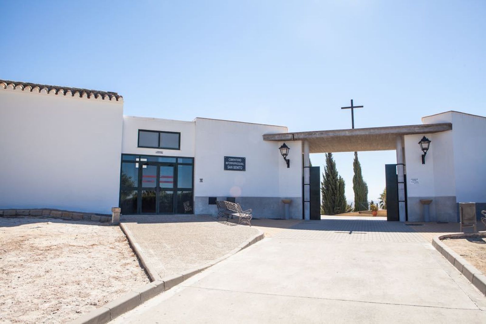 Una vista del cementerio parroquial de San Benito, inaugurado en 2007.