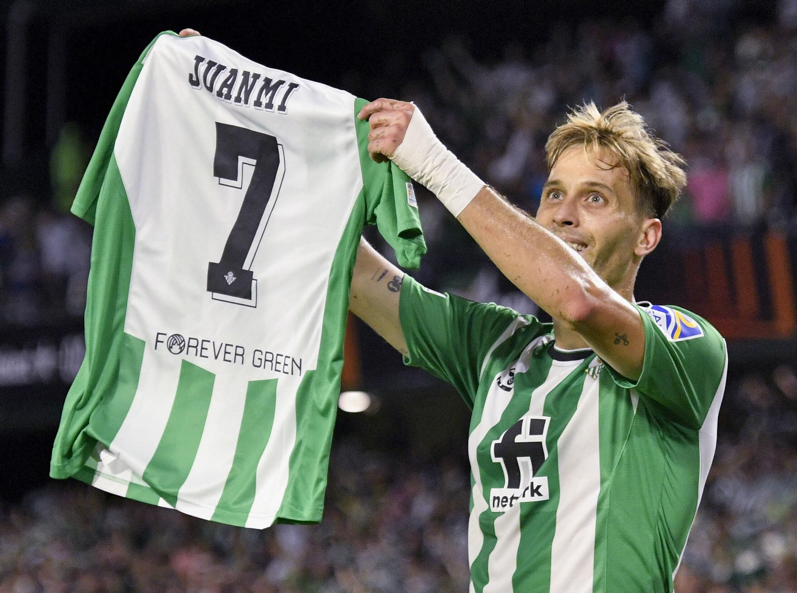 Canales dedica su gol ante el Ludogorests a Juanmi.