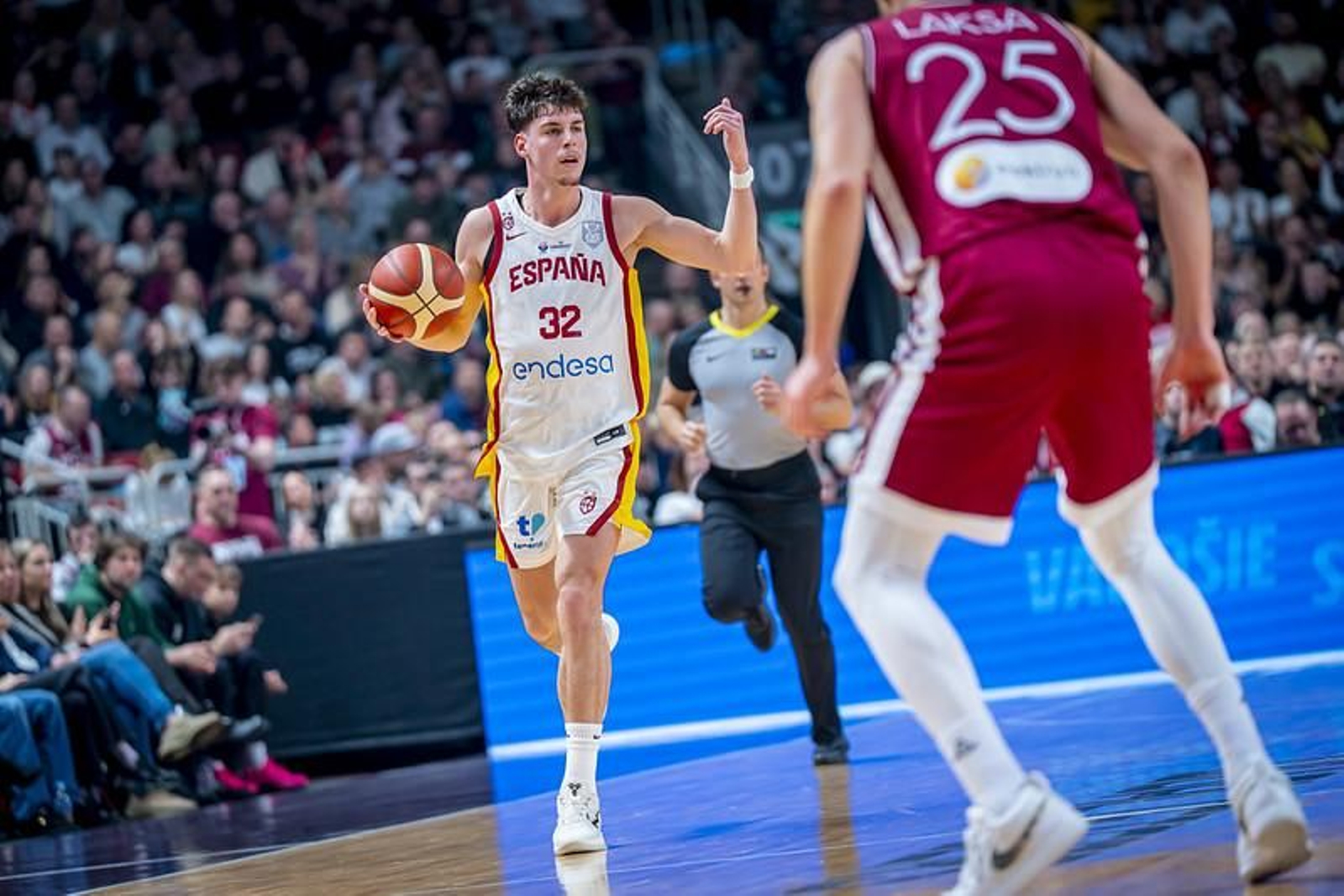 22 minutos de Mario Saint-Supéry en la clara derrota de España en Riga