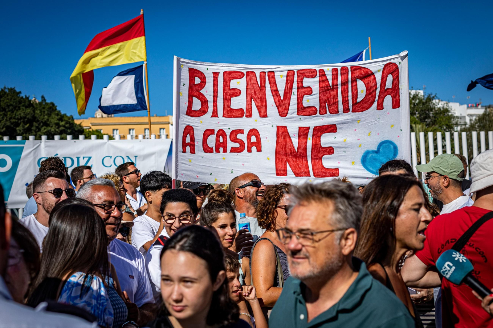 Las imágenes de la llegada del 'Juan Sebastián de Elcano' a Cádiz