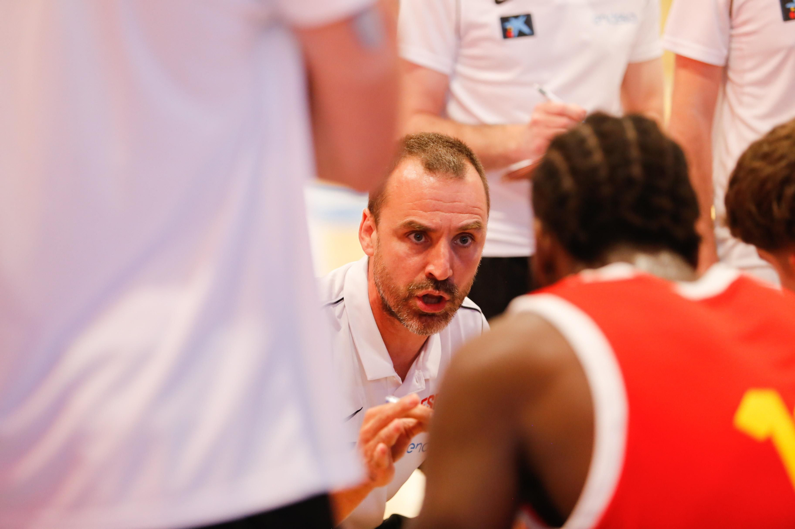 Las fotos de la segunda jornada del torneo Internacional U20 de baloncesto de La Línea