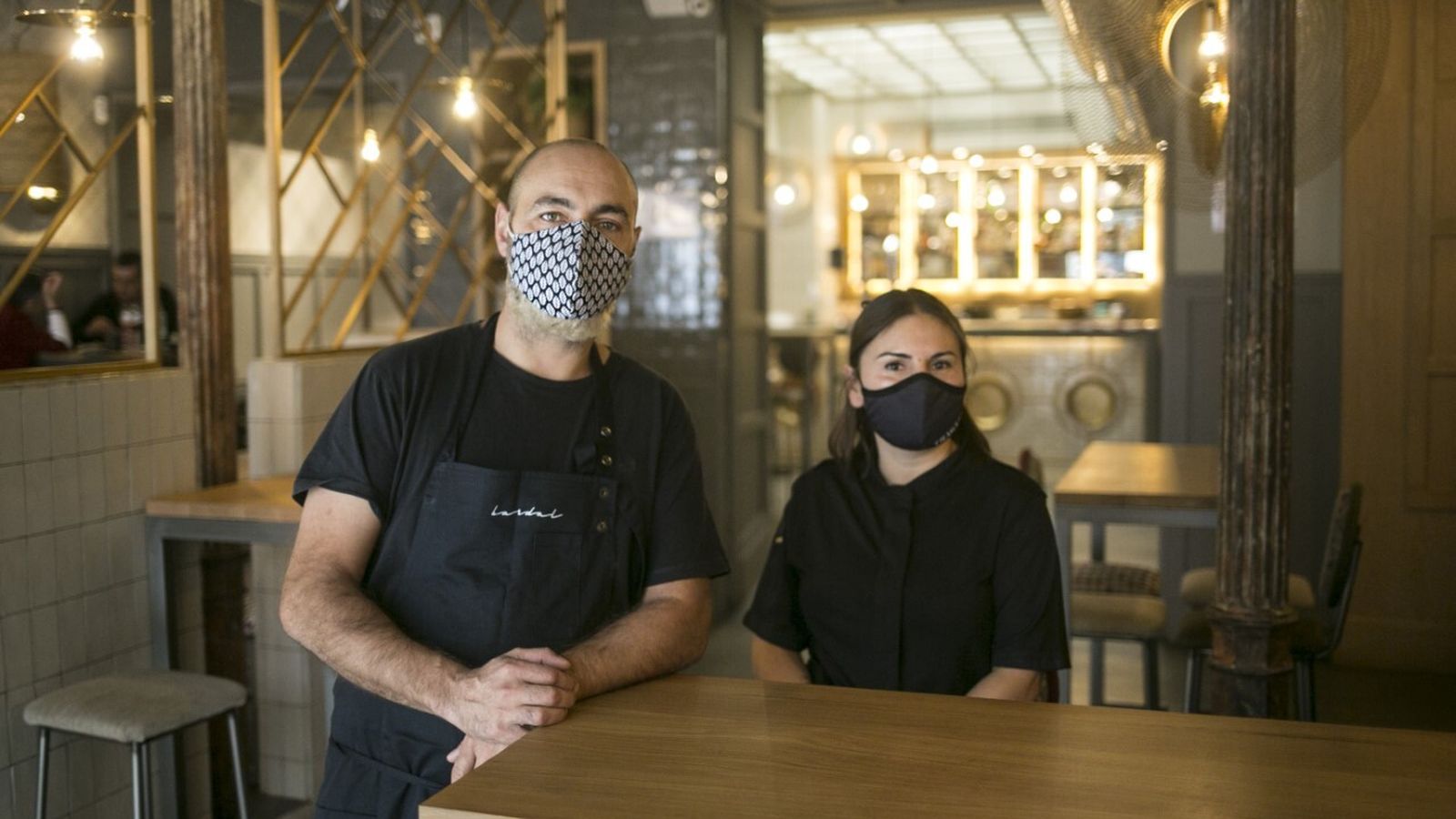Benito Gómez y Mercedes Piña en el Tragatá en Ronda.