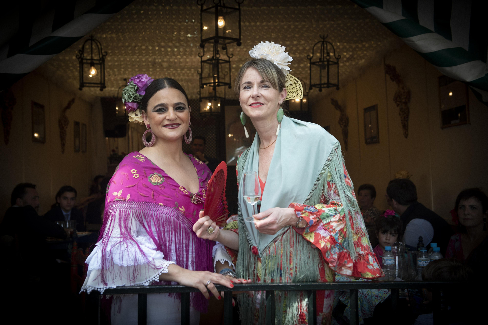 La notario Amalia Cardenete y la abogada madrileña Ana Mateos