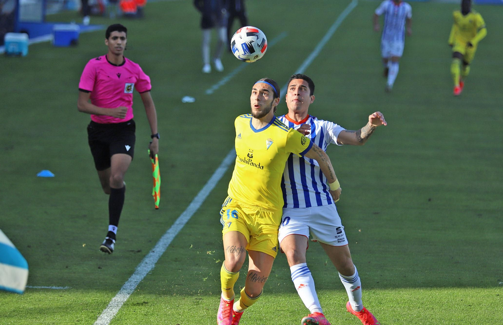 Imágenes del encuentro entre el Recreativo de Huelva y Cadiz B