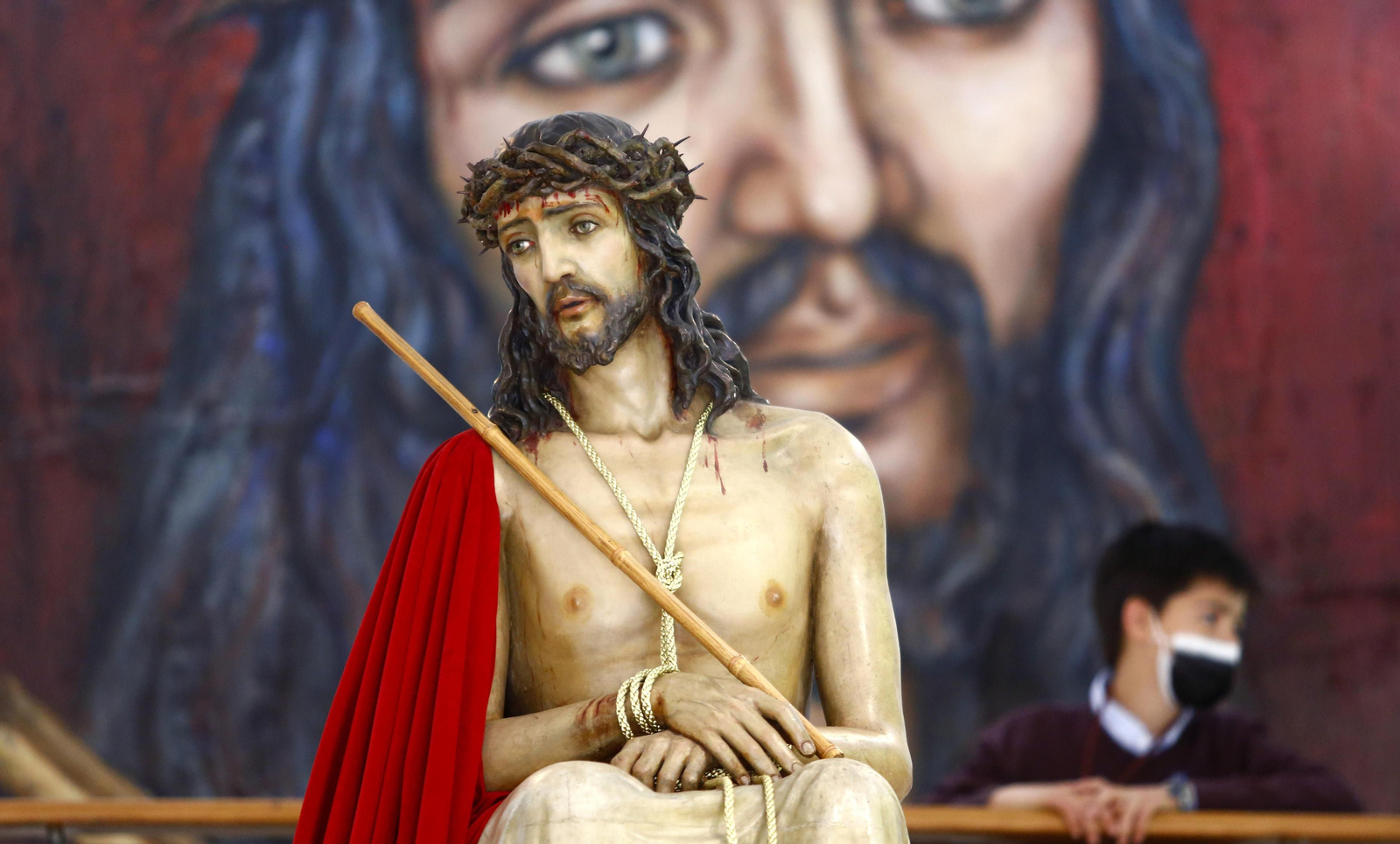 Las fotos del Lunes Santo en Málaga: la devoción en el barrio de La Trinidad