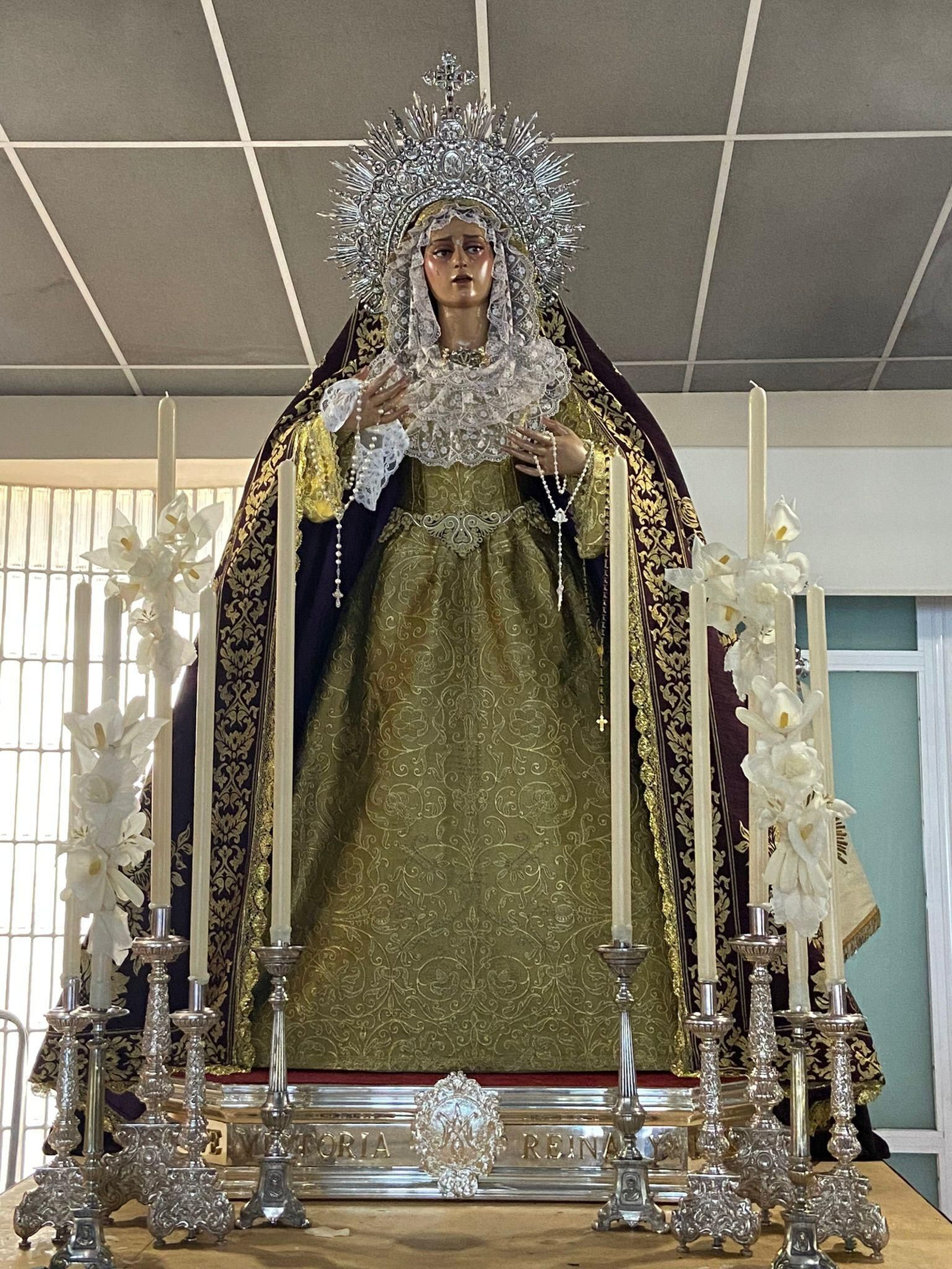 La Virgen de la Victoria, preparada para su salida procesional.