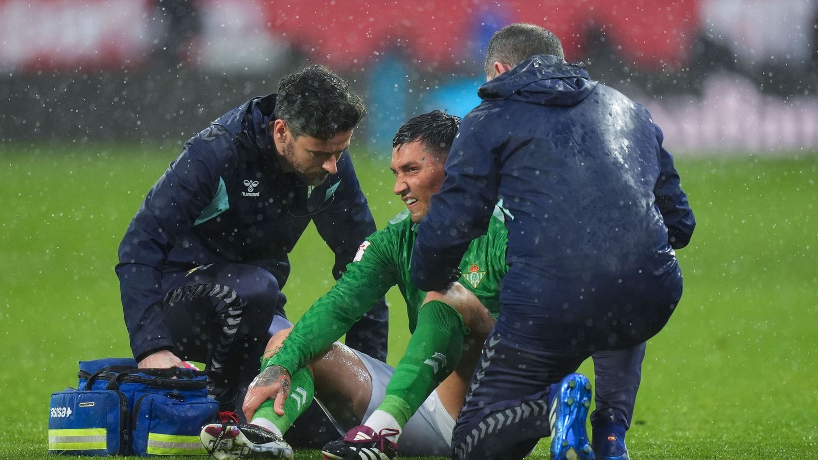 Chimy Ávila, lesionado en Girona, el pasado 31 de marzo.