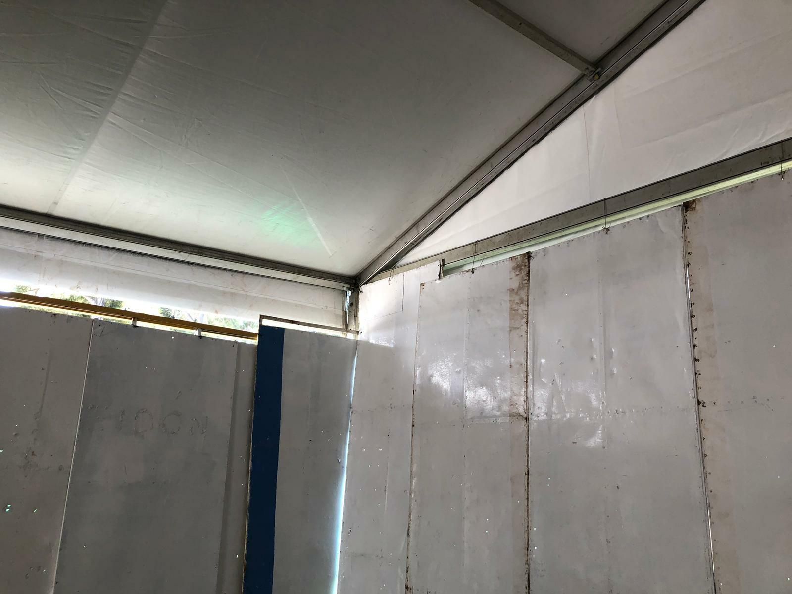 Interior de una de las casetas.