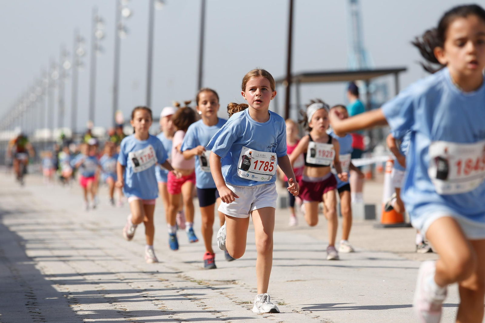 Búscate en la galería de fotos de categorías inferiores de la XXIII Carrera Popular Puerto Bahía de Algeciras