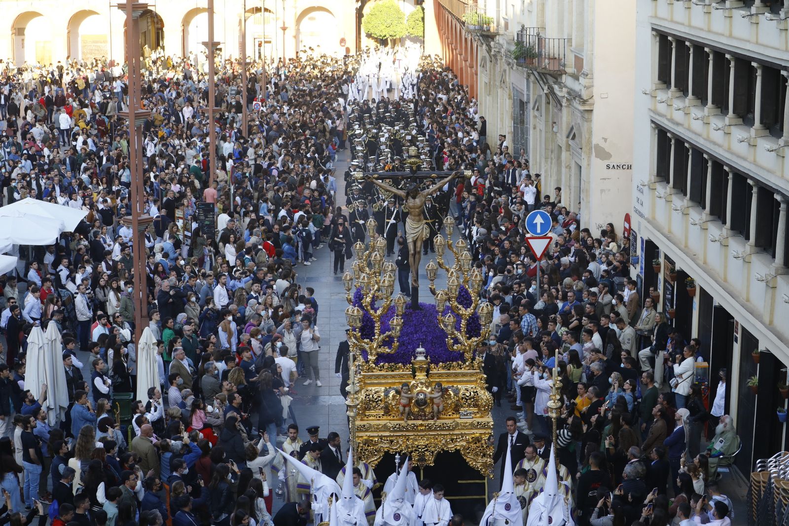 Miércoles Santo en Córdoba: La procesión de la Misericordia, en imágenes