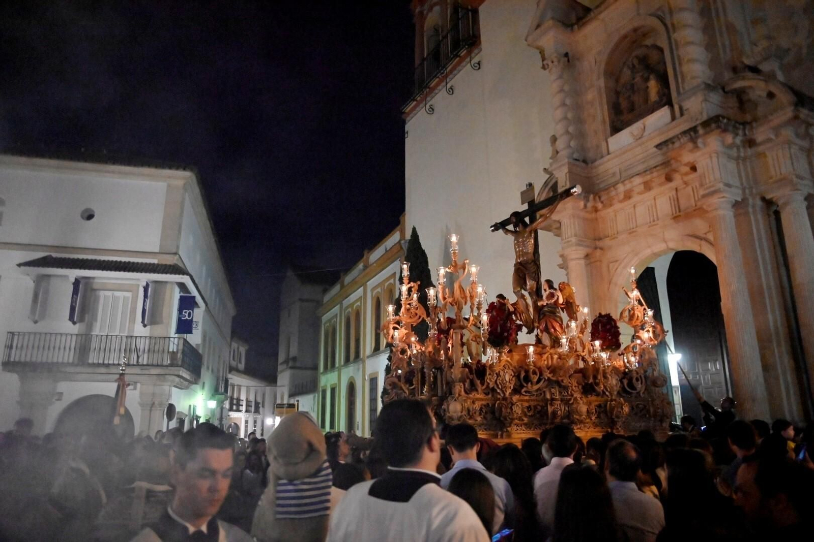 El vía crucis del Cristo de la Providencia, en imágenes