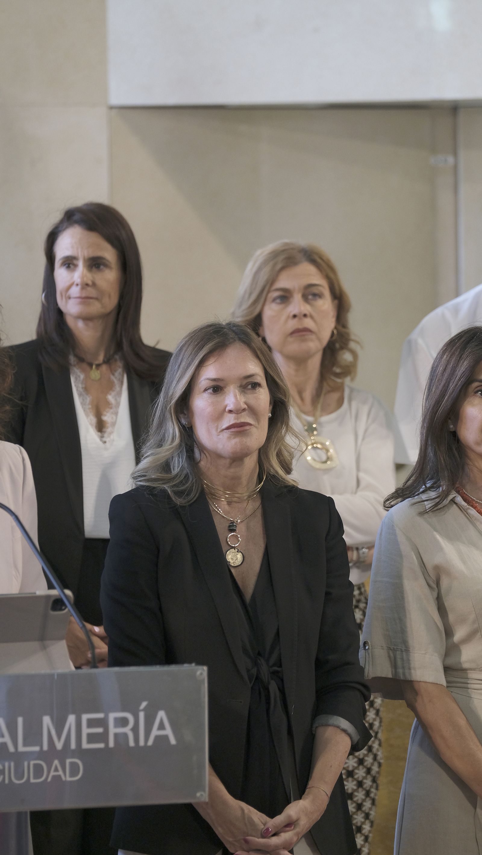 Imágenes del reparto de competencias en las concejalías del Ayuntamiento de Almería