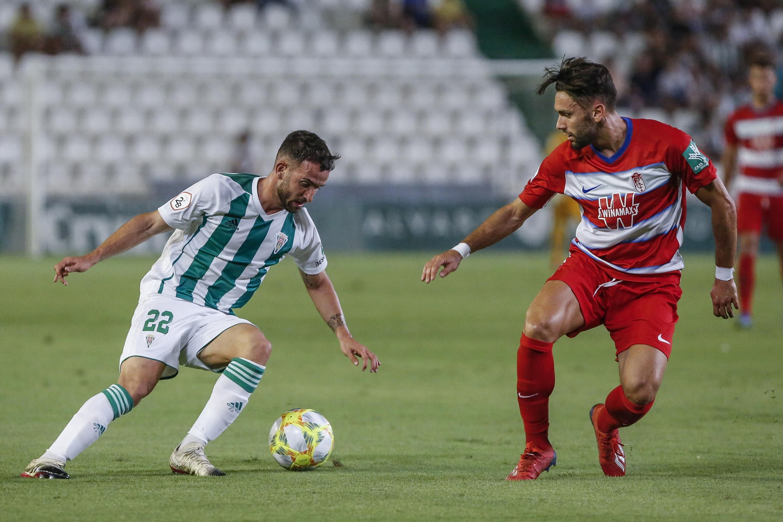 Las imágenes del Córdoba CF-Recreativo Granada