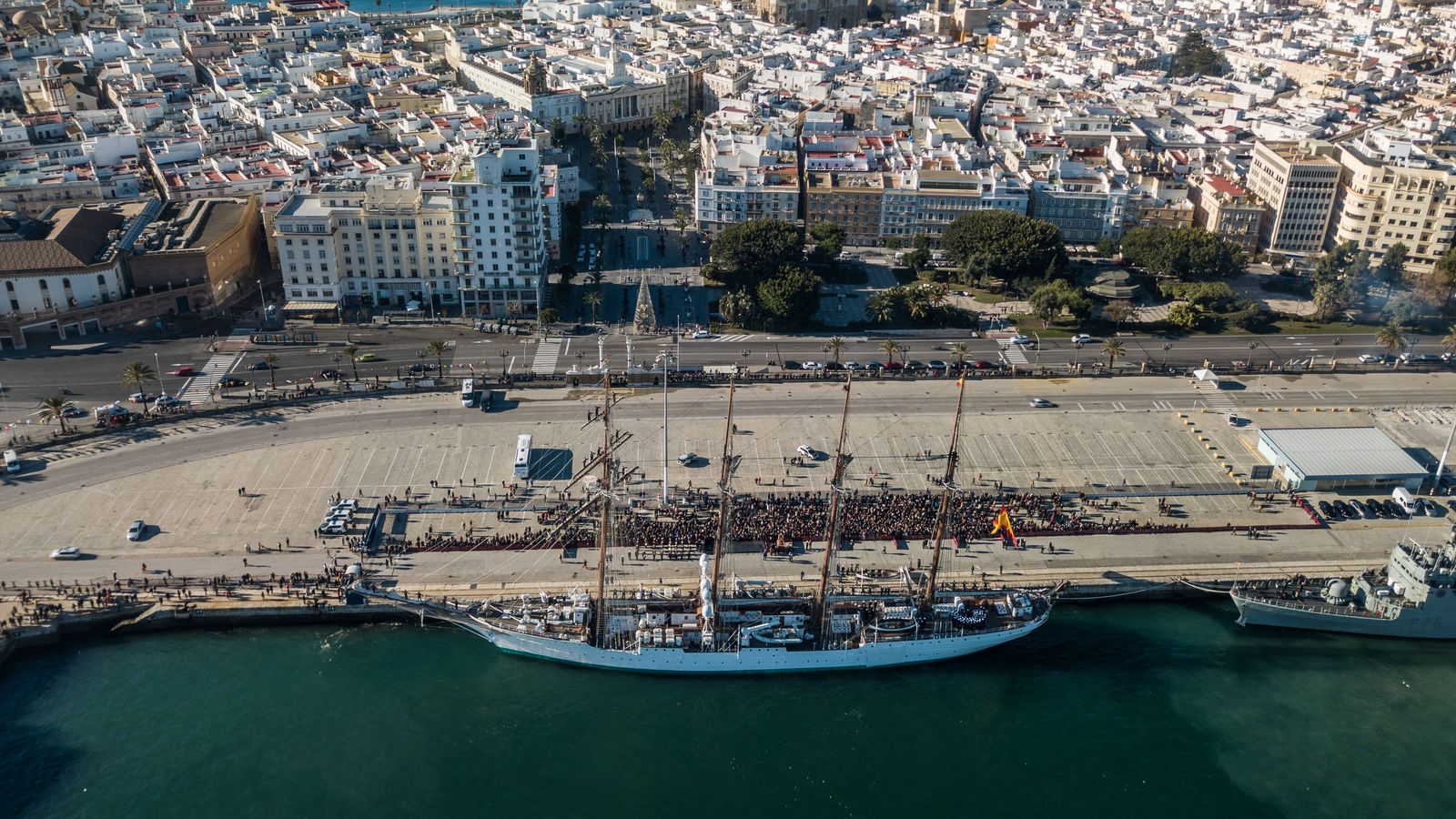 Última salida del 'Juan Sesbastián de Elcano'.