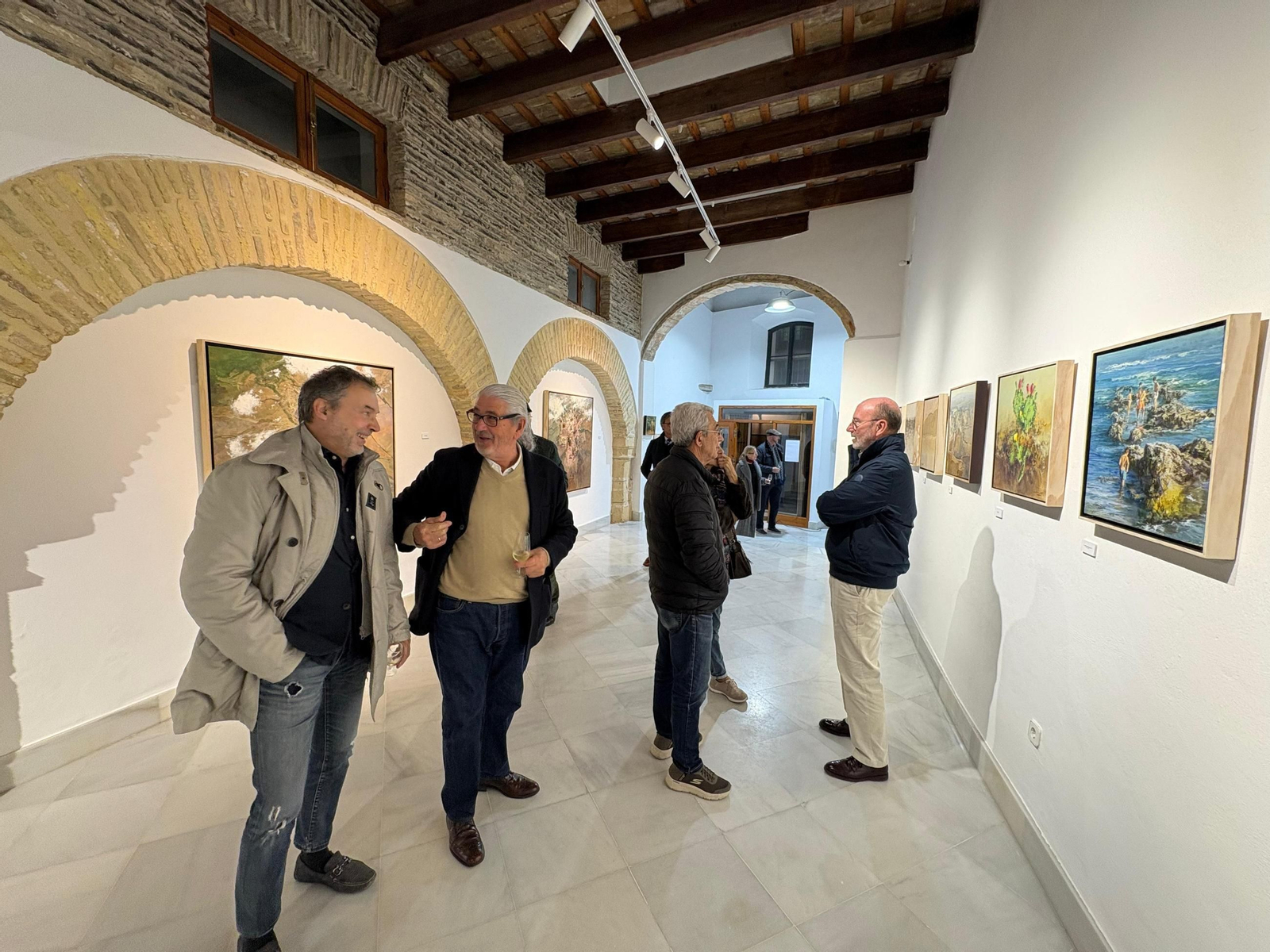 Imágenes de la inauguración de la exposición de fin de año de Pepe basto