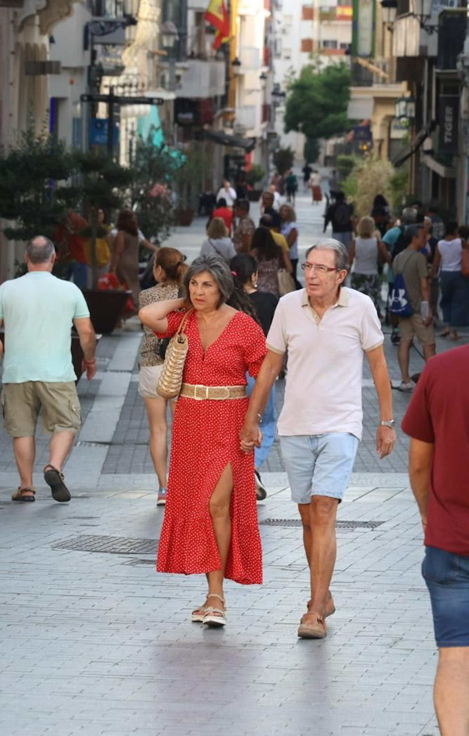 Imágenes del ambiente por el centro en la tarde del lunes