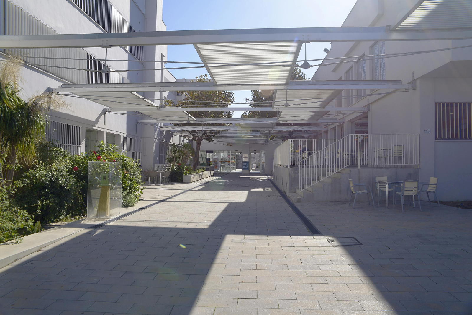 Fotos de las clases de la UCA con las restricciones de la Junta.