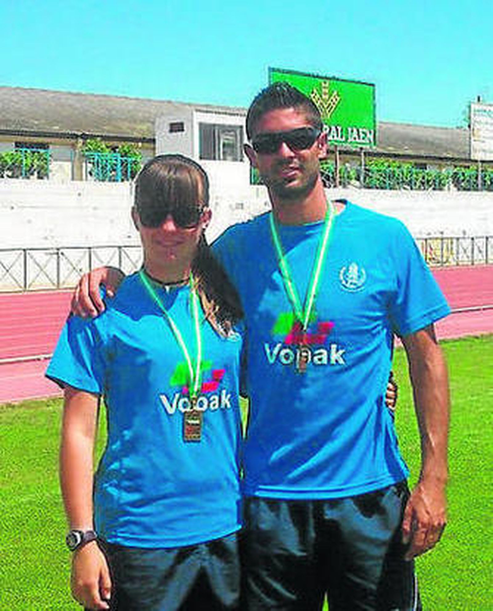 Díaz y Fortes, con sus medallas.