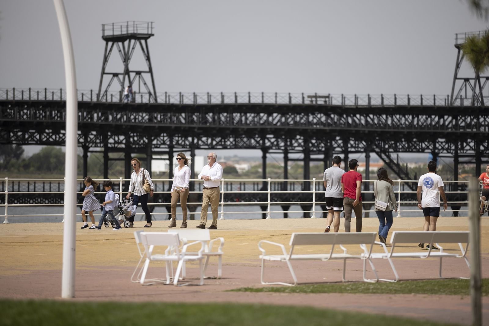 Imágenes del domingo 9 de abril en Huelva