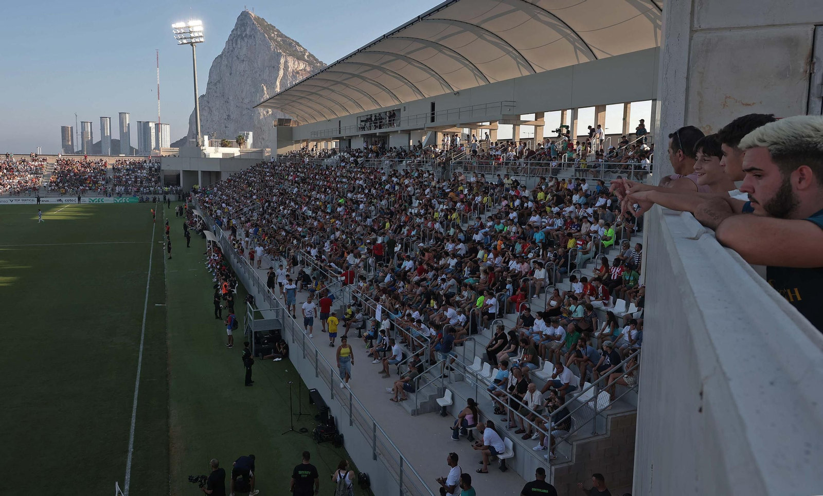 Las mejores fotos del Granada CF - Al Nassr celebrado en el Ciudad de La Línea