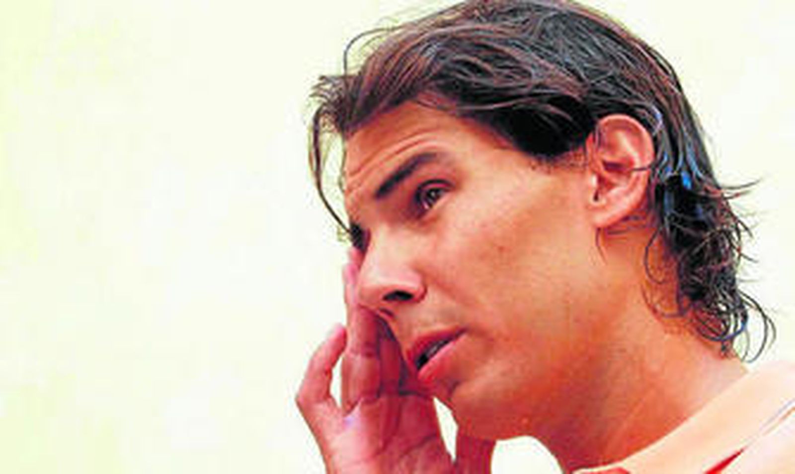 Rafa Nadal comunica que padece una enfermedad crónica de la que espera recuperarse bien.