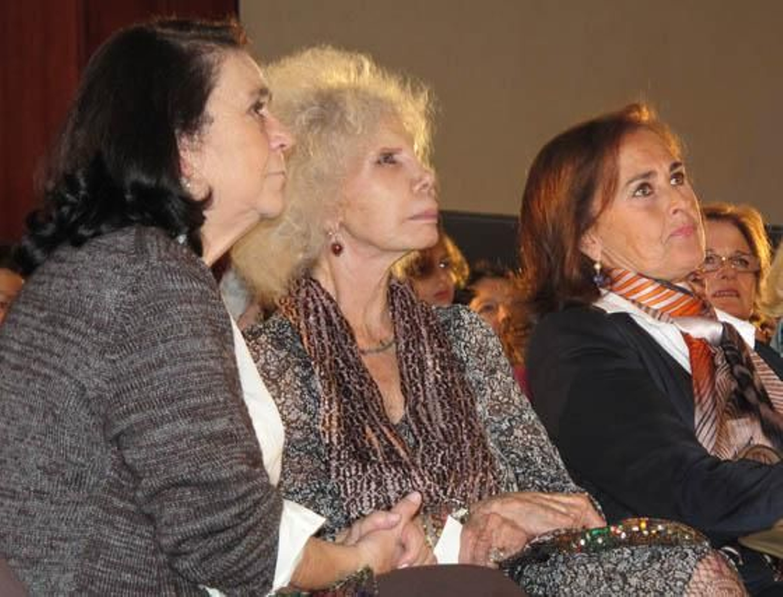 Desfile solidario de Pol Núñez a favor de Nuevo Futuro